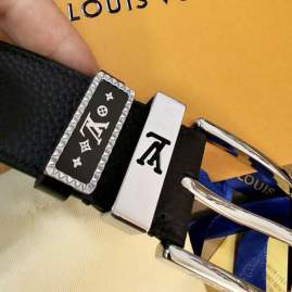 Picture of Louis Vuitton Belts _SKUfw183139374fw